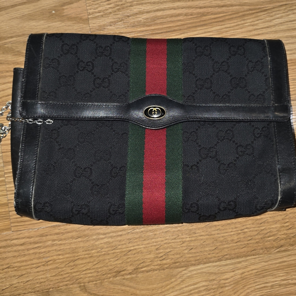 Vintage Gucci Clutch